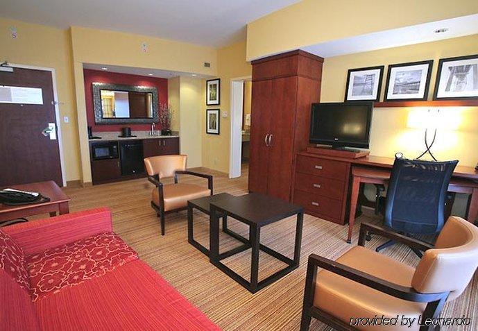 Courtyard By Marriott Jacksonville I-295/East Beltway Chambre photo